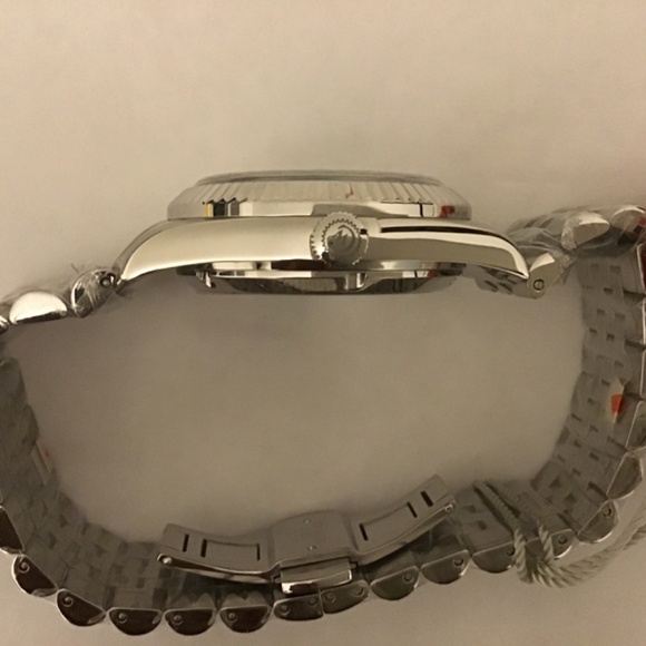 Watch - Automatic *80hrs power reserve. Constantin Weisz Blue Motif Fluted Dial - Picture 7 of 11